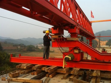 <b>贵州安顺架桥机出租厂家 HZQ架桥机</b>