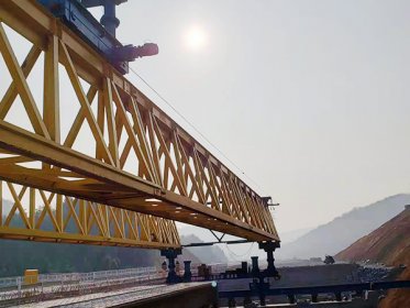 <b>贵州贵阳架桥机租赁厂家 架桥机三个月起租</b>