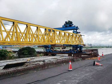 <b>贵州遵义架桥机租赁厂家 500T架桥机</b>
