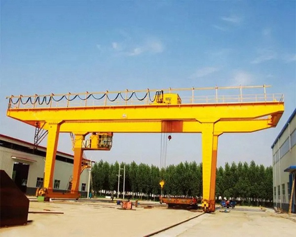 <strong>吉林通化16吨二手双梁龙门吊入手维保成</strong>